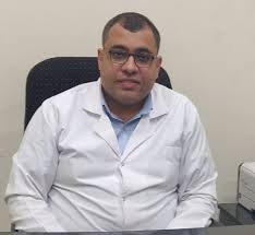 دكتور احمد السيد طه - استشاري امراض الجهاز الهضمي