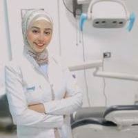 دكتورة آية محمد - اخصائية طب وجراحة الفم والاسنان