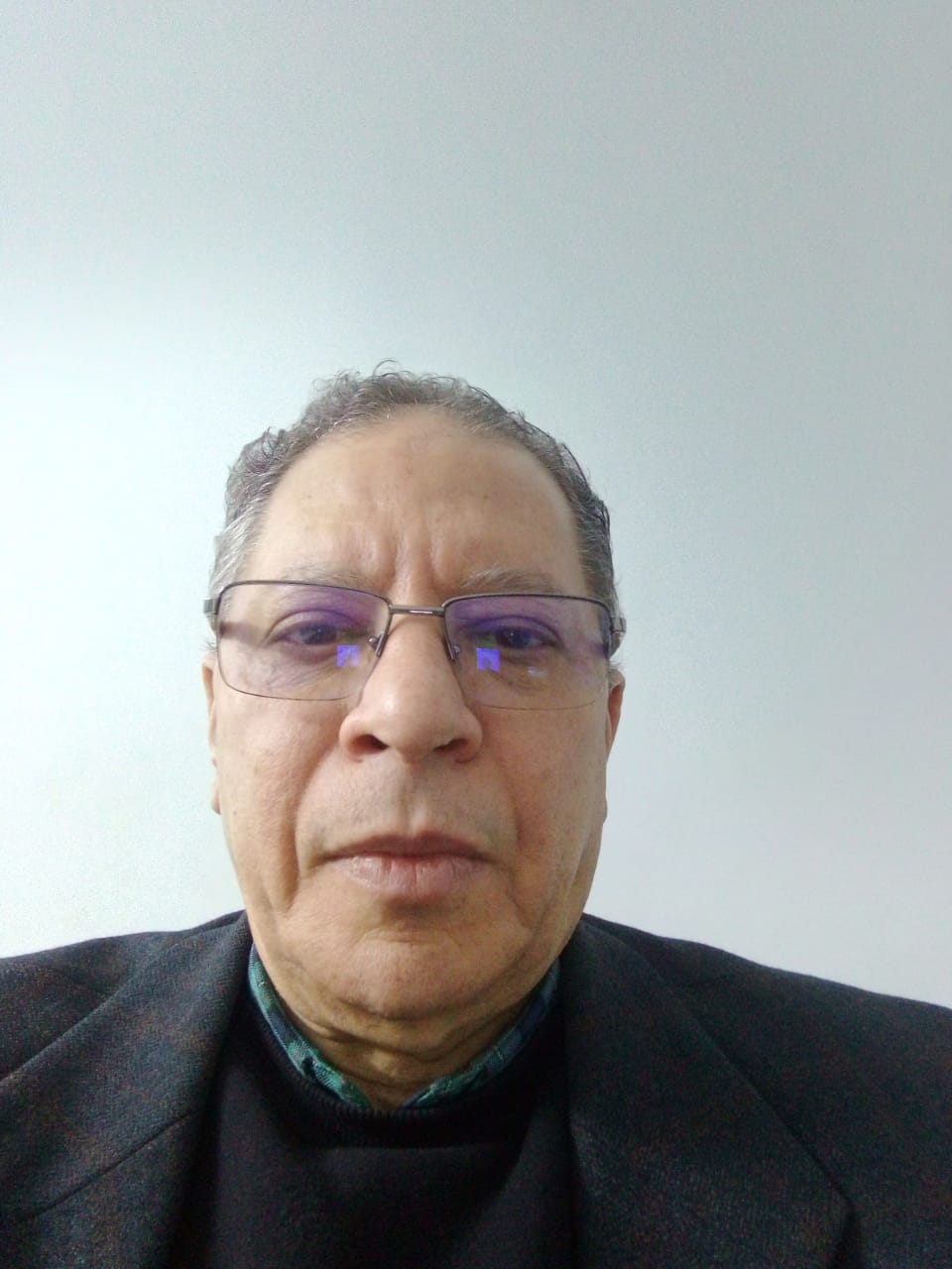 دكتور محمد كامل الحلو - استشاري الجراحة العامة وجراحة الاوعية الدموية